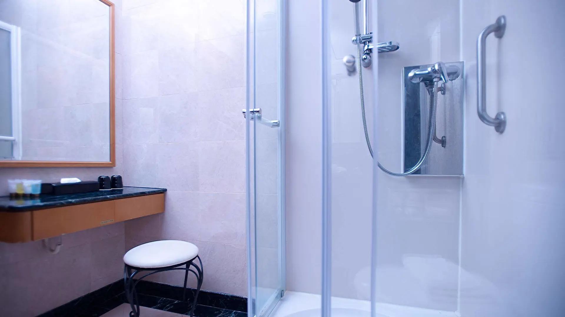 Best Western Plus Hotel Hong Kong