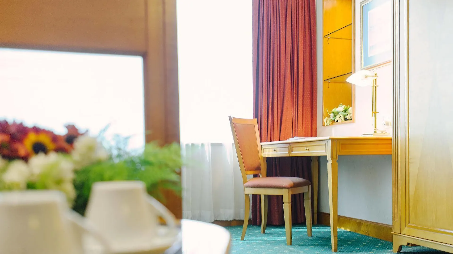 Best Western Plus Hotel Hong Kong 4*,